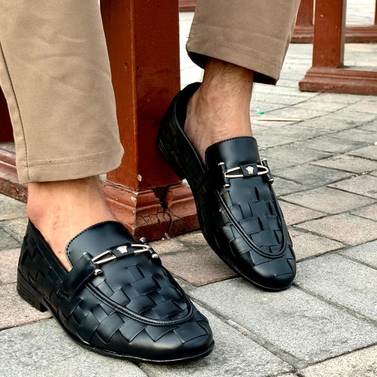 BRAIDED STRAP BLACK LOAFERS