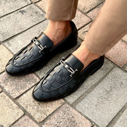 BRAIDED STRAP BLACK LOAFERS
